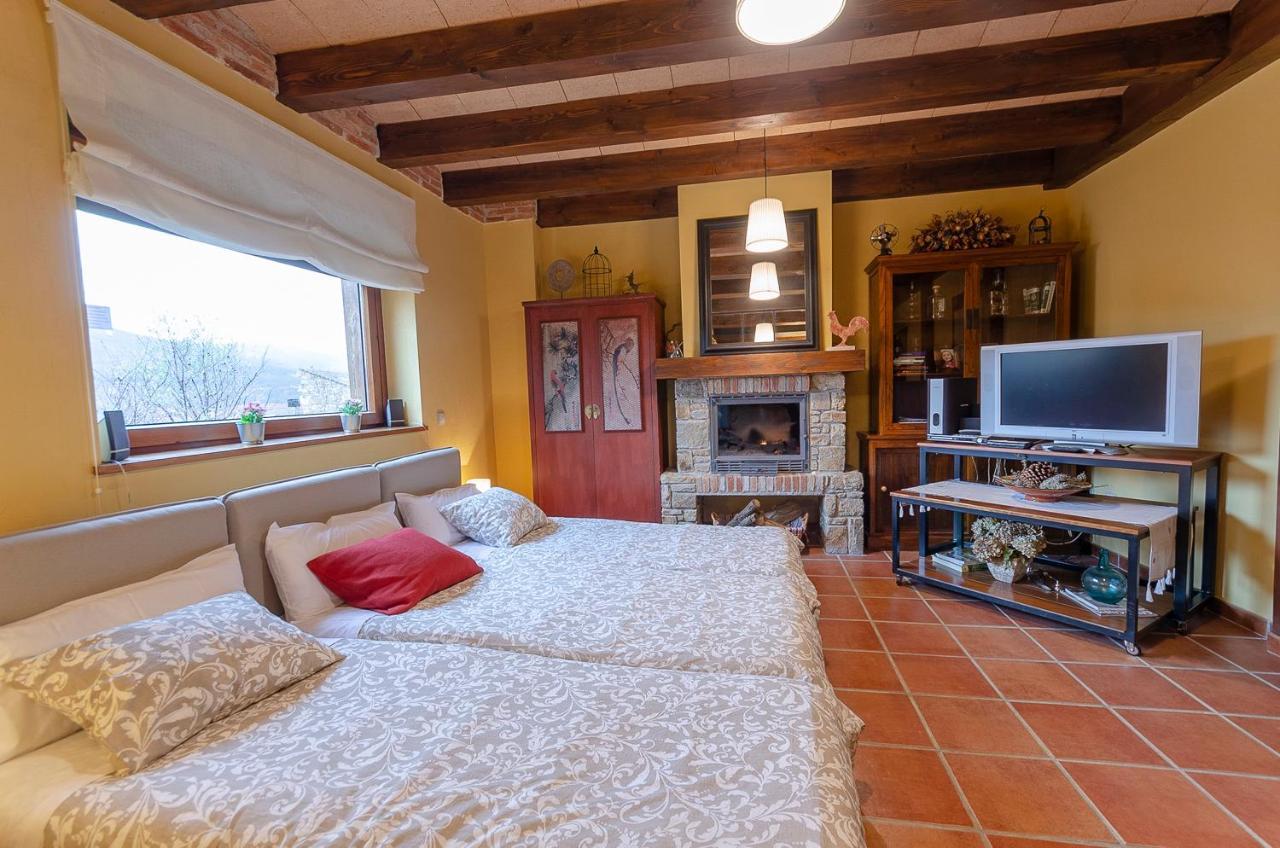 El Huerto De Leon Villa Prádena del Rincón Kültér fotó